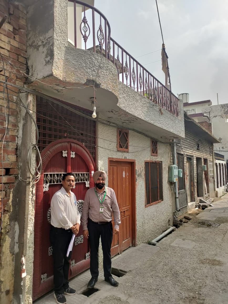 Property bearing Municipal No. B-XXI-1133/1, measuring 1 Kanal 10 Marla, situated at Village Jandiala Guru, Tehsil & Distt. Amritsar, standing in the name of Sh. Gurmeet Singh S/o Sh. Gurbachan Singh.