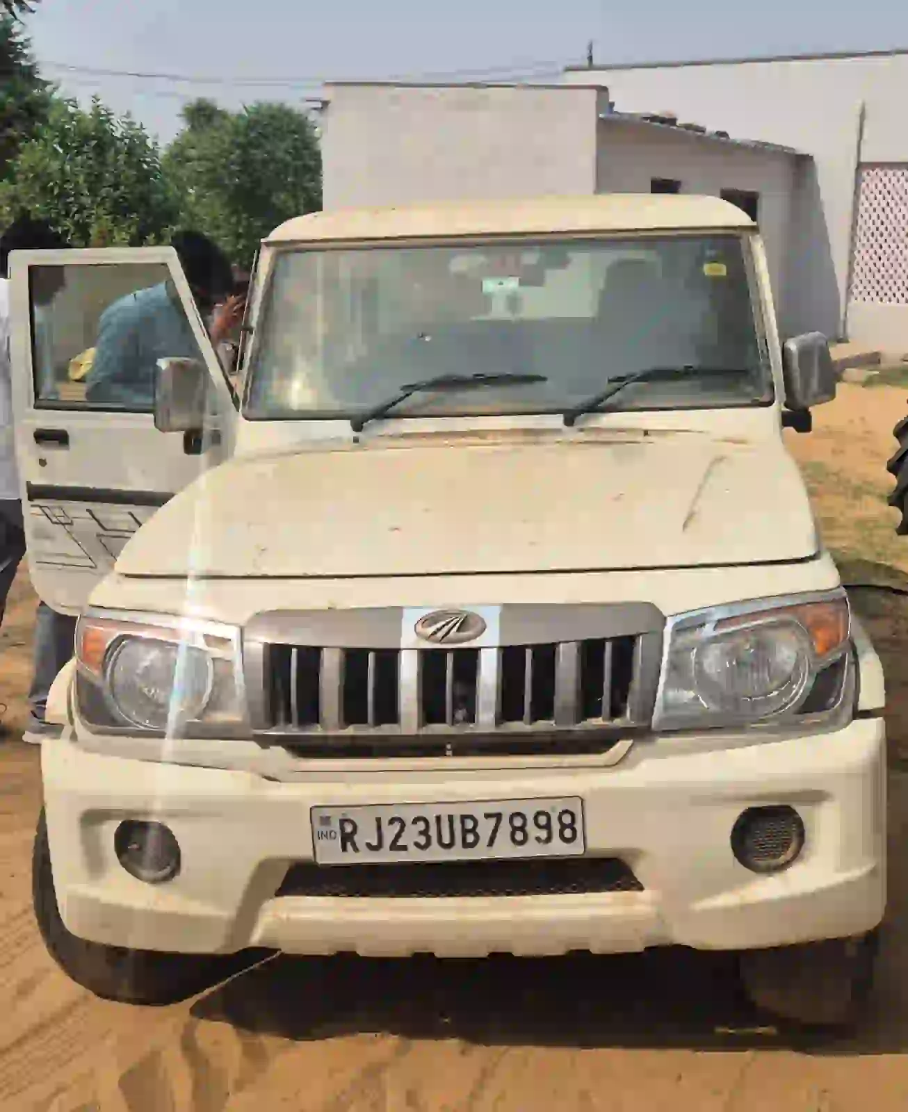 Hypothecated Car Mahindra Bolero Power+ ZLX MH Reg. No. RJ23UB7898 Engine No.WJK6J62583 Chassis No. MA1XK2WJXK5K58567