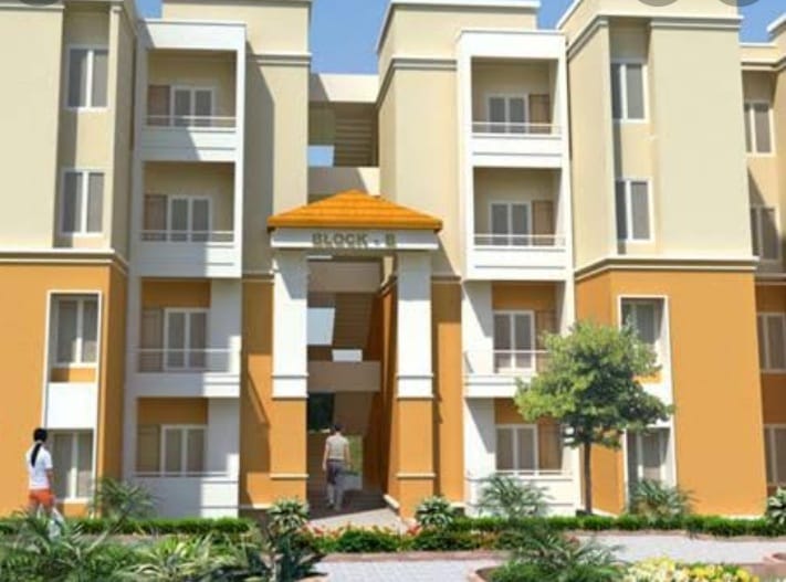 Commercial Shop at South Road, Pachmarhi, Tehsil Pachmarhi, District Narmadapuram, M.P. The property is in the name of Star Vistar Sharma & Mrs. Pooja Sharma. Type of Possession: Physical Possession.