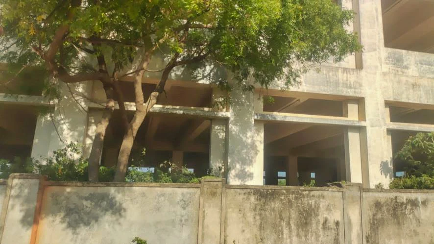 Industrial Land at Sy. No 60, Sultan Thippasandra village, Now Called Shaheenshanagar, Railway Parallel Road, Kolar Town, Kasaba Hobli, Kolar District – 563101. Land measuring 32 guntas or 34,848 sq.ft